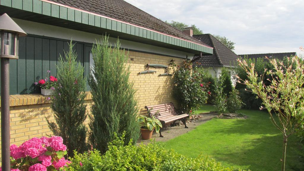 Gaestehaus Carstens Friedrichstadt Extérieur photo
