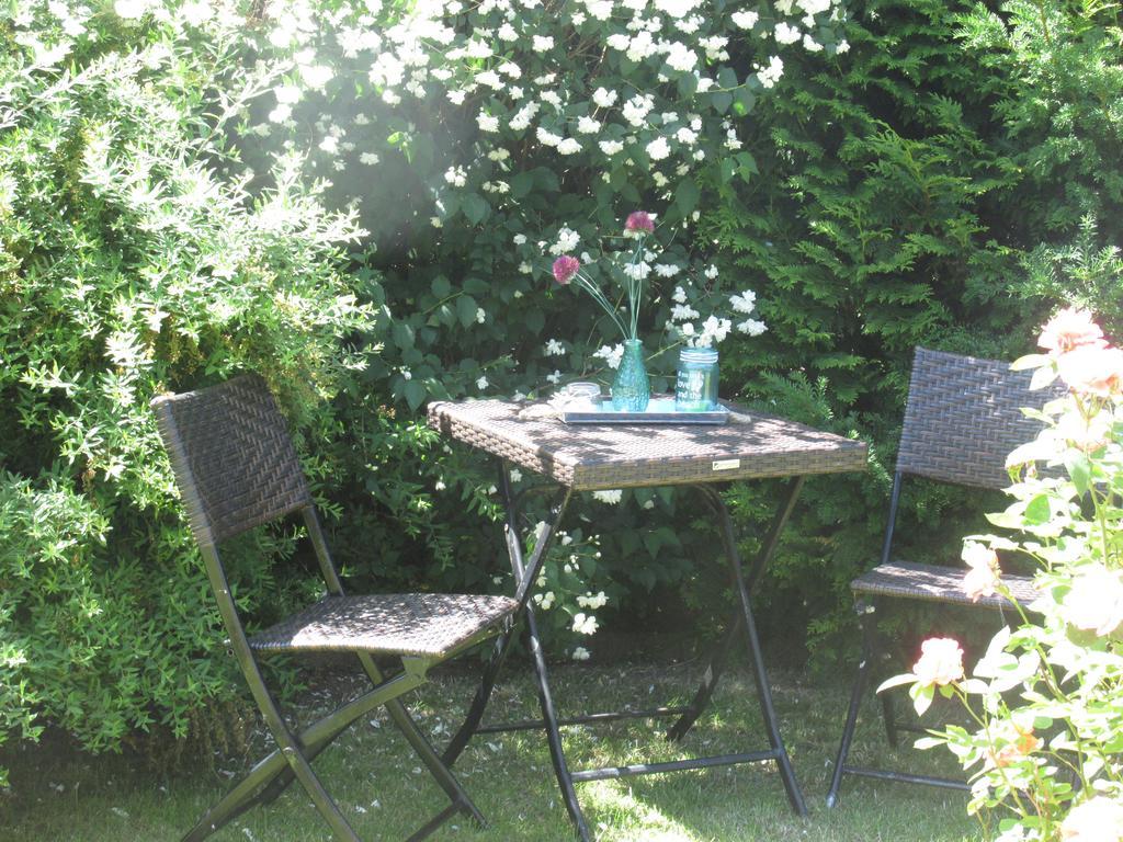 Gaestehaus Carstens Friedrichstadt Extérieur photo